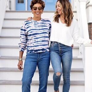 RAILS brand sold By Nordstrom - Blue and Light Pink 🩷 Tie-Dye Sweatshirt